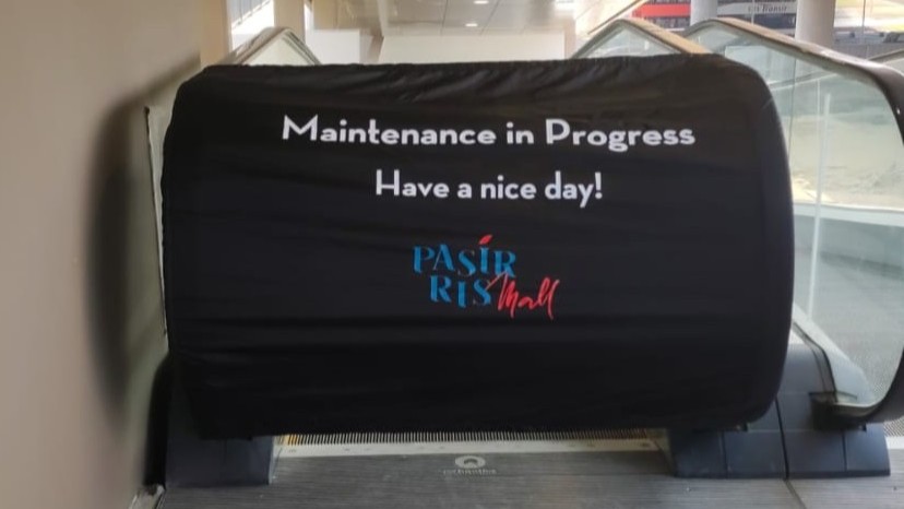 escalator_barrier_cover